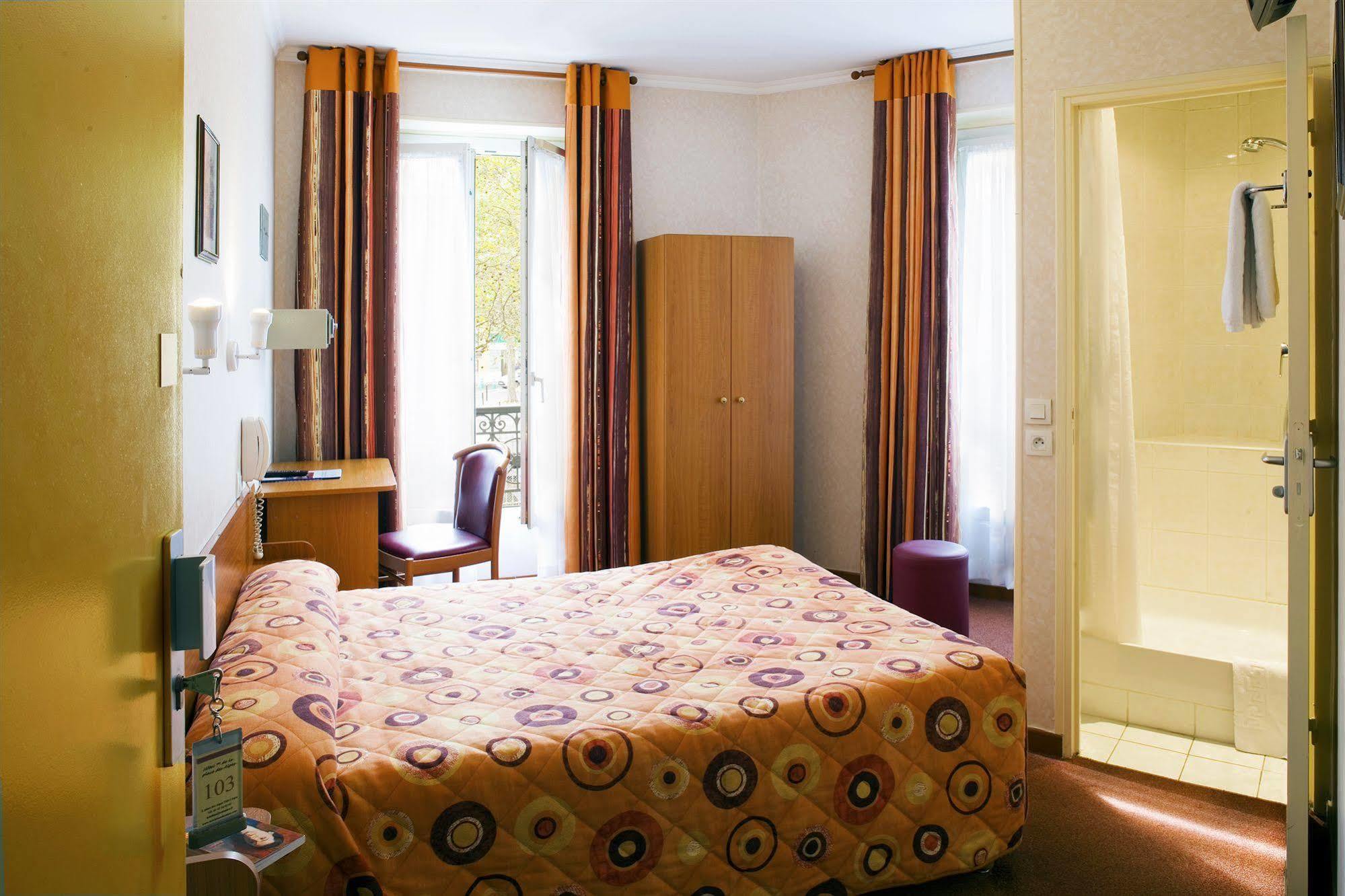 Hotel De La Place Des Alpes Paris Ngoại thất bức ảnh